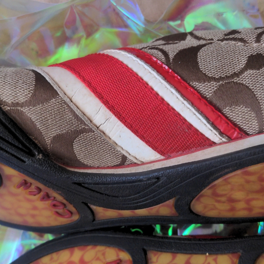 Shoes - Picture 5 of 8
